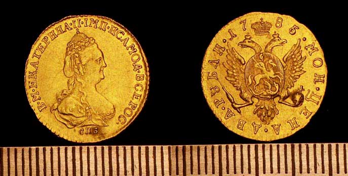 Золотые 2 рубля для дворцового обихода с профилем Екатерины II, 1785 Золотые 2 рубля для дворцового обихода с профилем Екатерины II, 1785